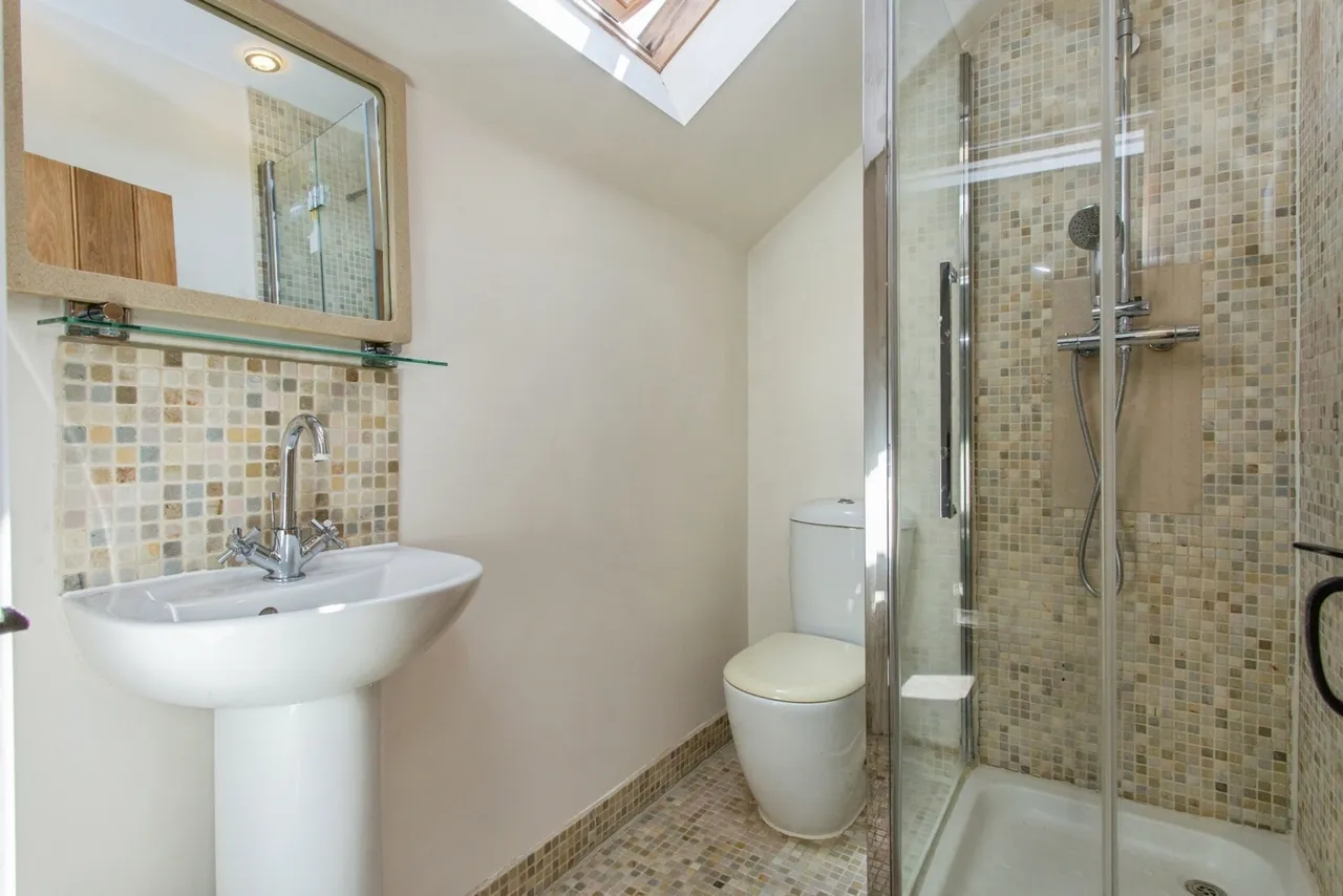 Garstang Road, Barton, PR3, photo 15