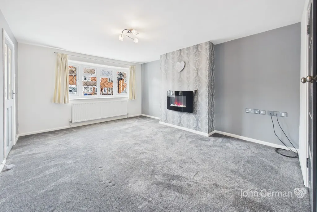 Shipton Drive, Uttoxeter, photo 6