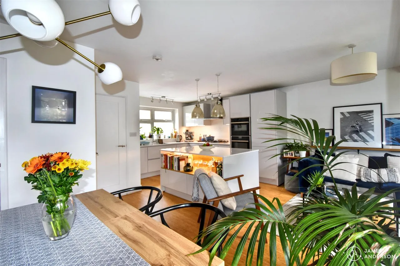 Nursery Close, London, SW15, photo 8