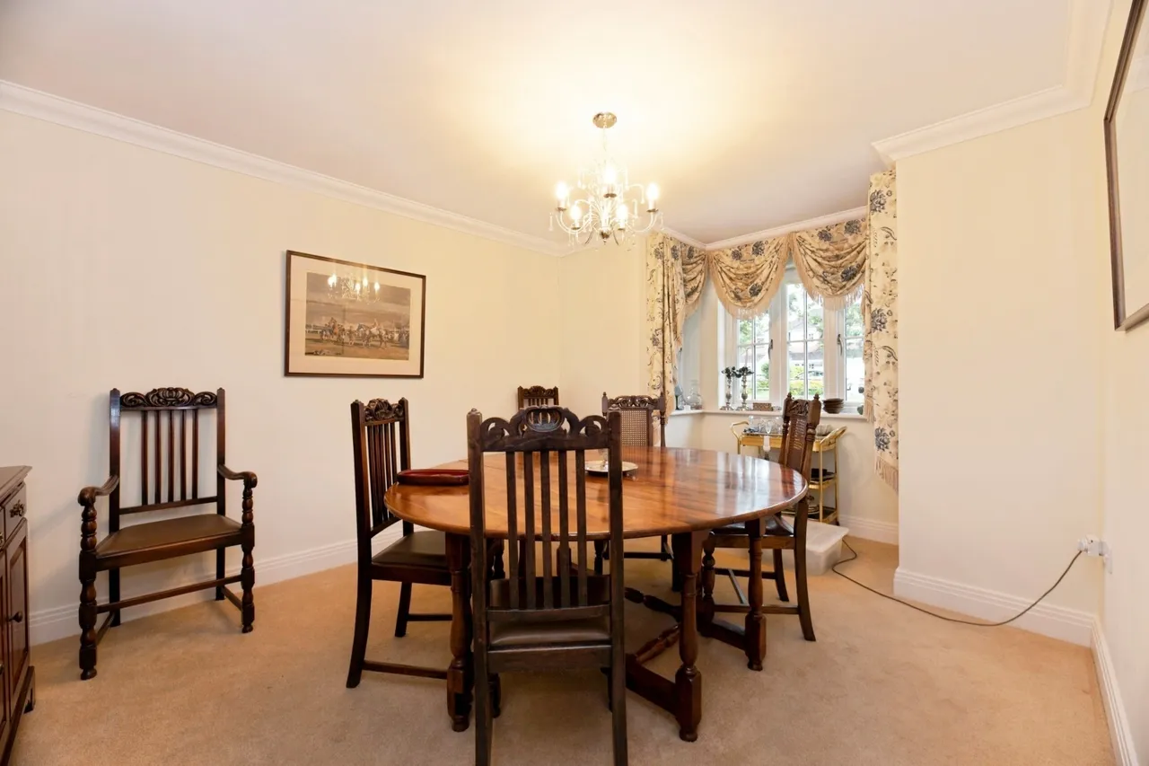 Forest Road, Effingham Junction, KT24, photo 5