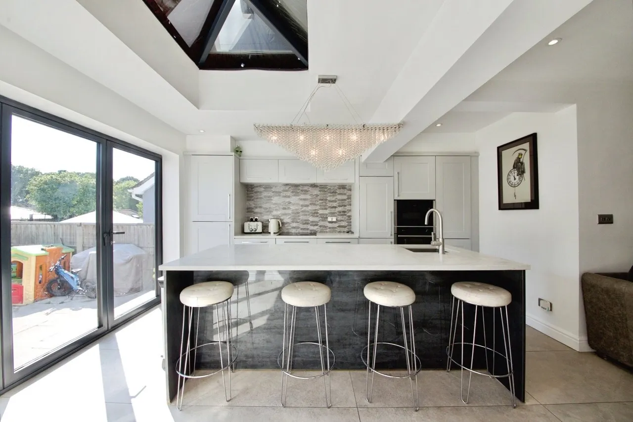 Staverton Road, Hornchurch, RM11, photo 22