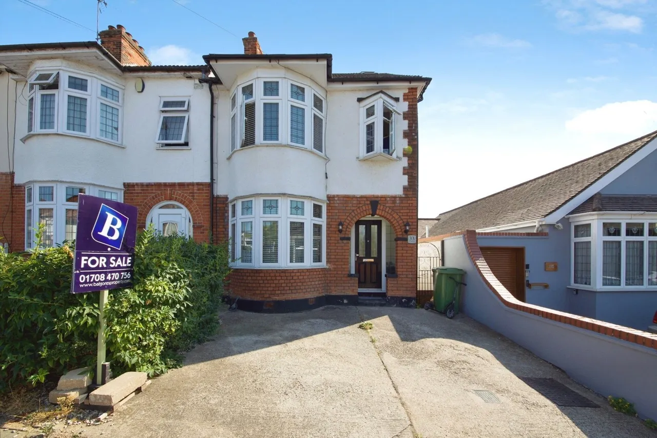 Staverton Road, Hornchurch, RM11, photo 23