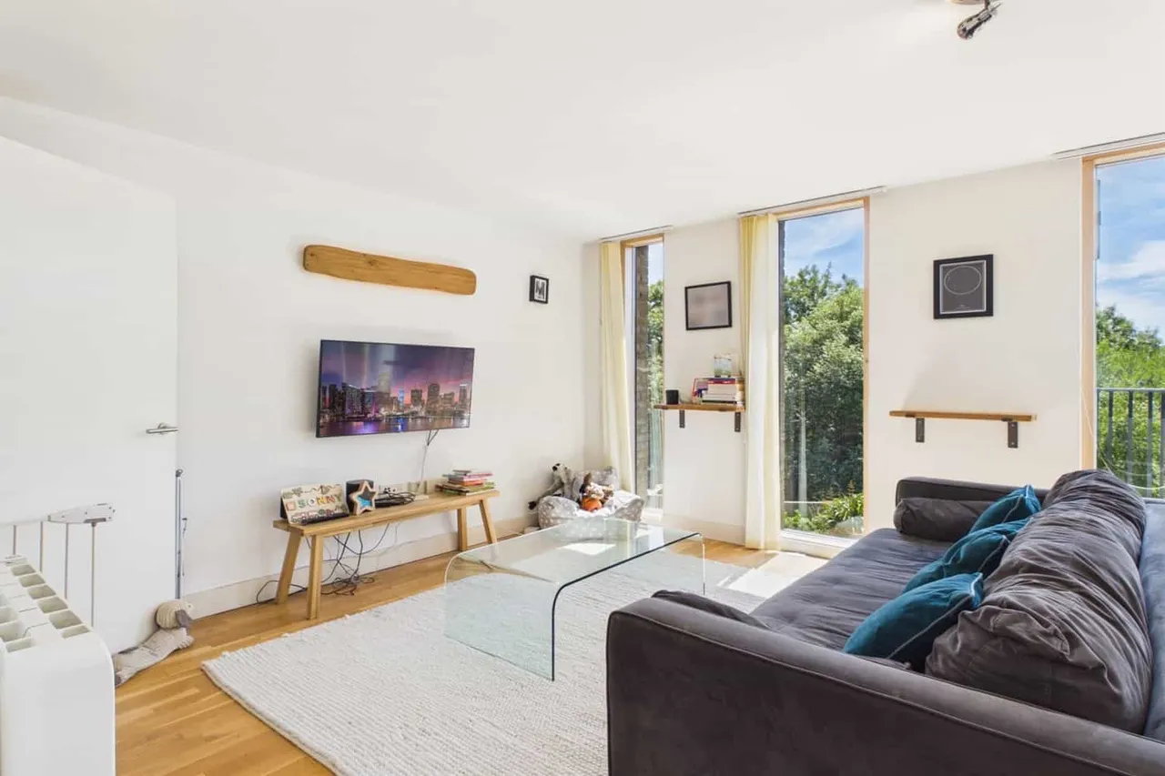 Watermill Way, London, SW19 2RW, photo 9