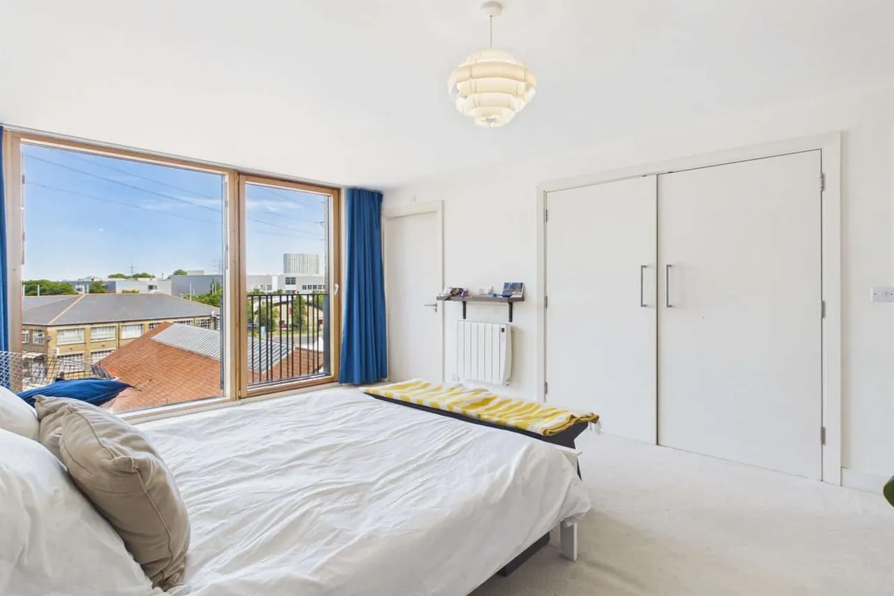 Watermill Way, London, SW19 2RW, photo 5