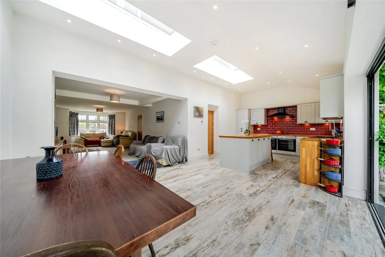 Oakley Drive, Bromley, BR2, photo 13
