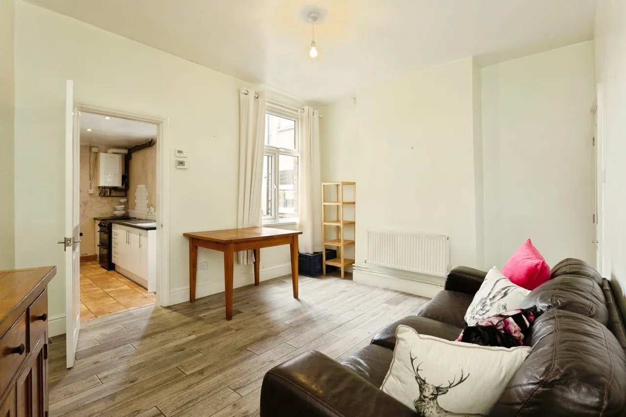 Meadow Lane, Loughborough, LE11, photo 7