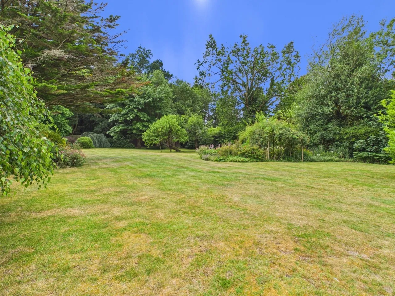 Beaconsfield, photo 30