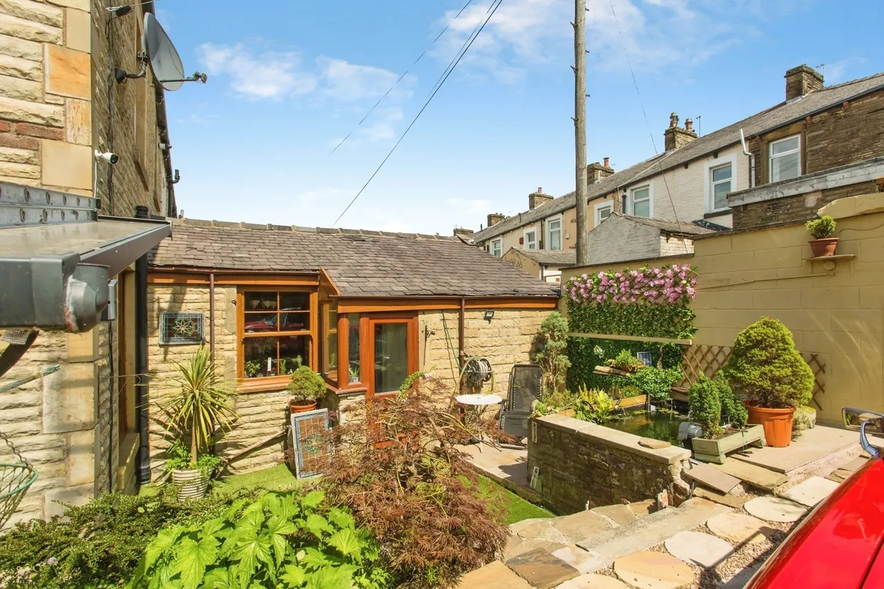 Albion Street, Burnley, Lancashire, BB11, photo 25