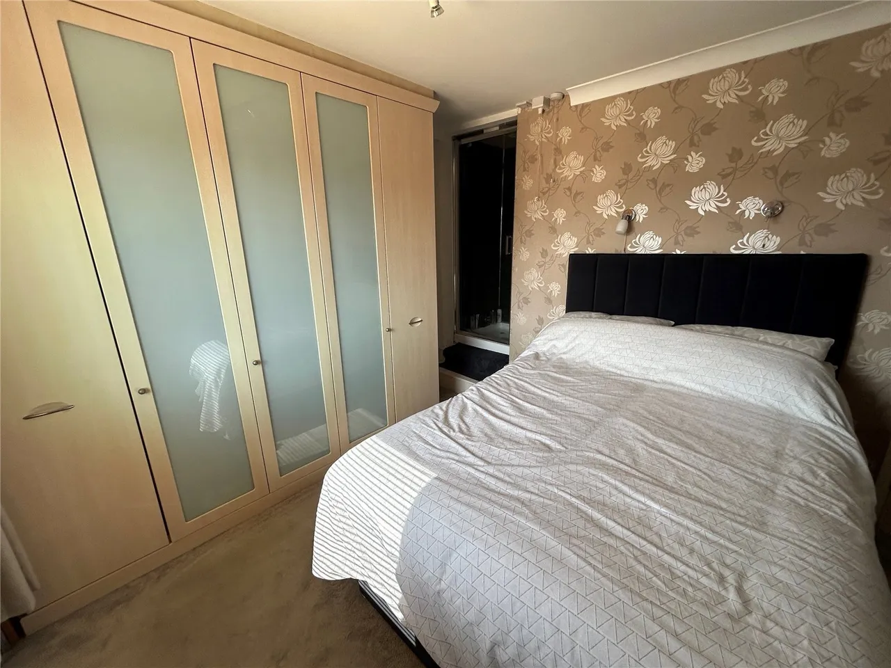 Glorian Estate, Amlwch, LL68, photo 15