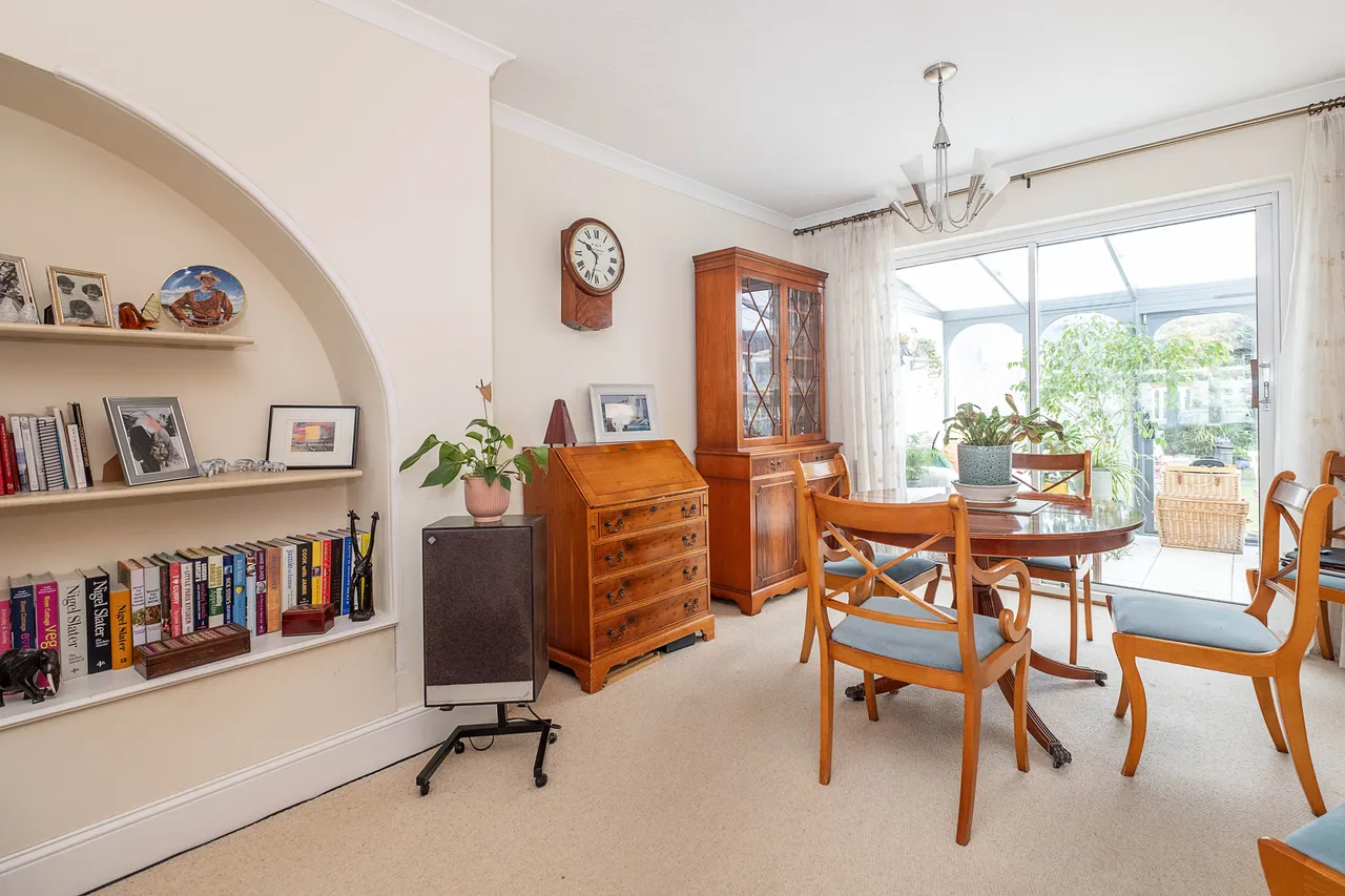 Rydal Gardens, Hounslow, TW3, photo 9