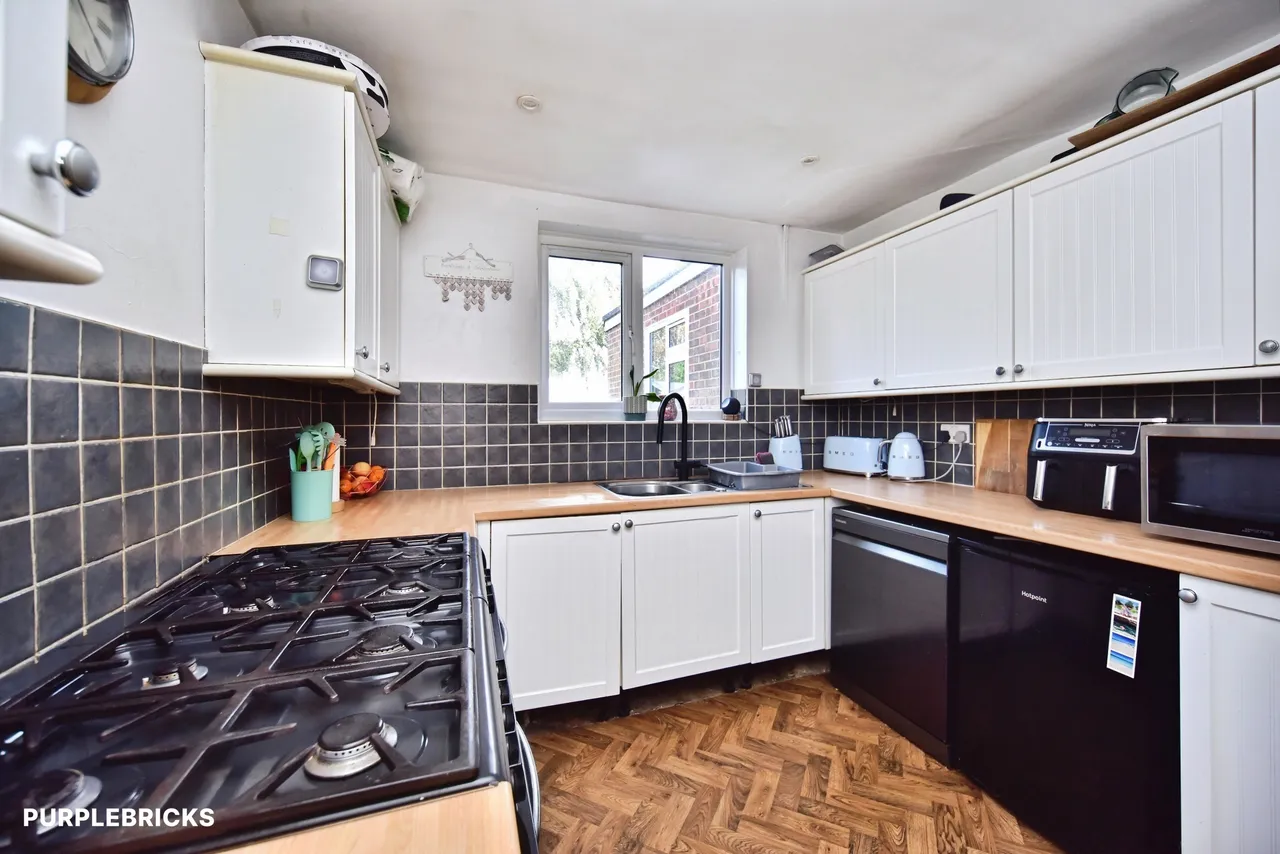 Court Lane, Hadlow, TN11, photo 21