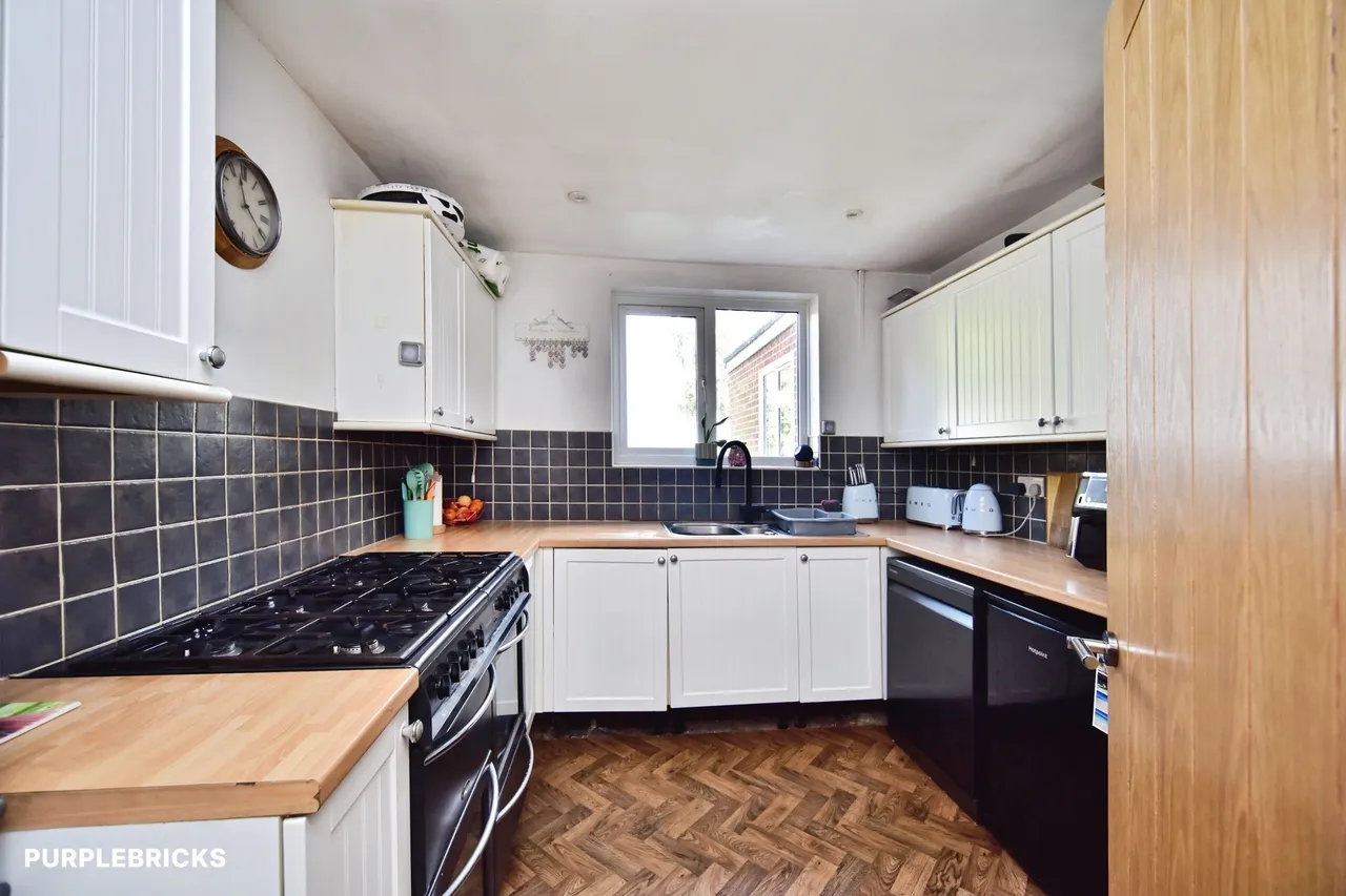 Court Lane, Hadlow, TN11, photo 20