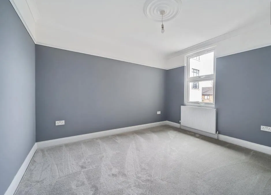 London, E18, photo 18