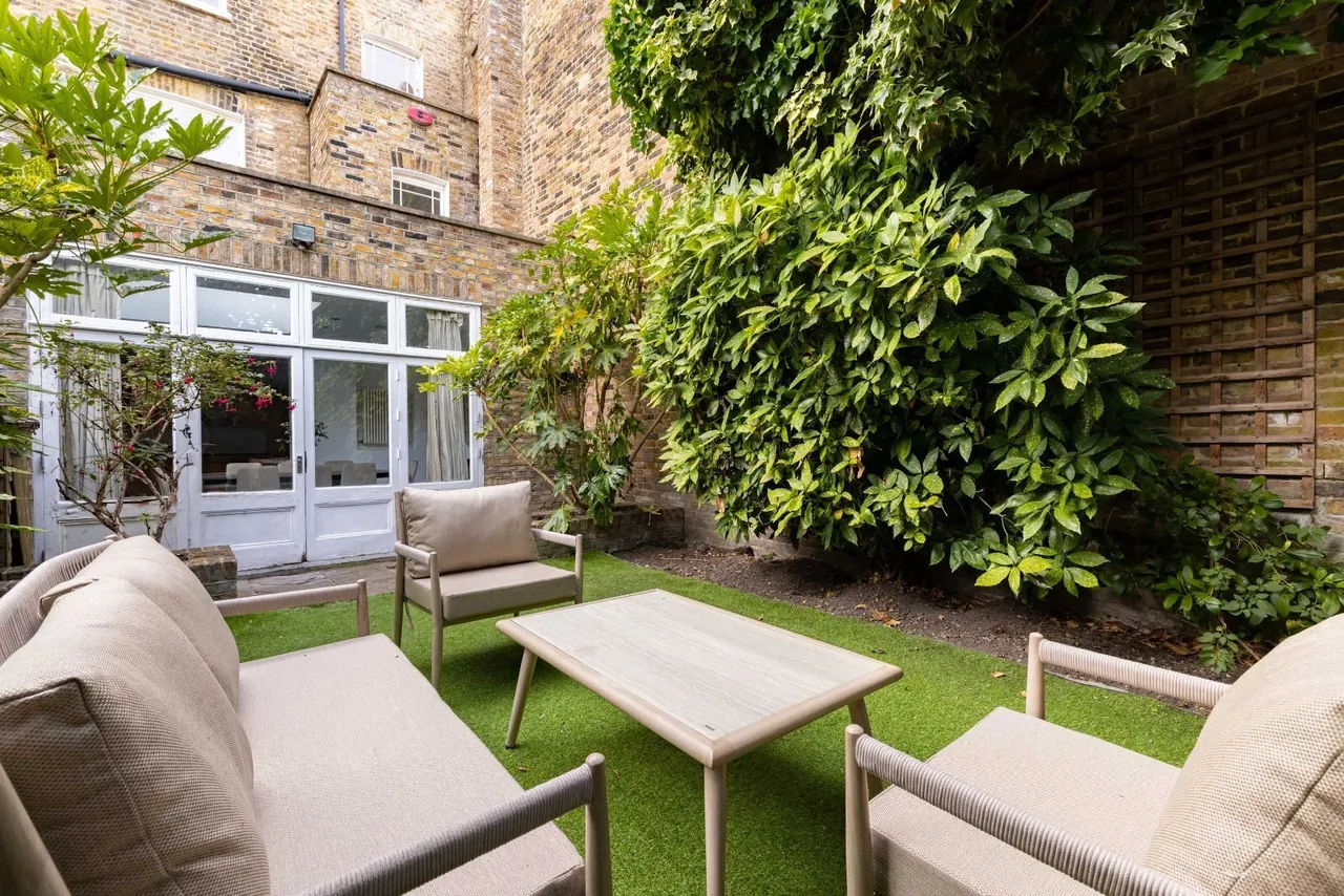 Steeles Road, NW3, photo 6