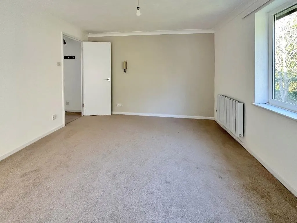 Montana Close, Sanderstead, photo 5