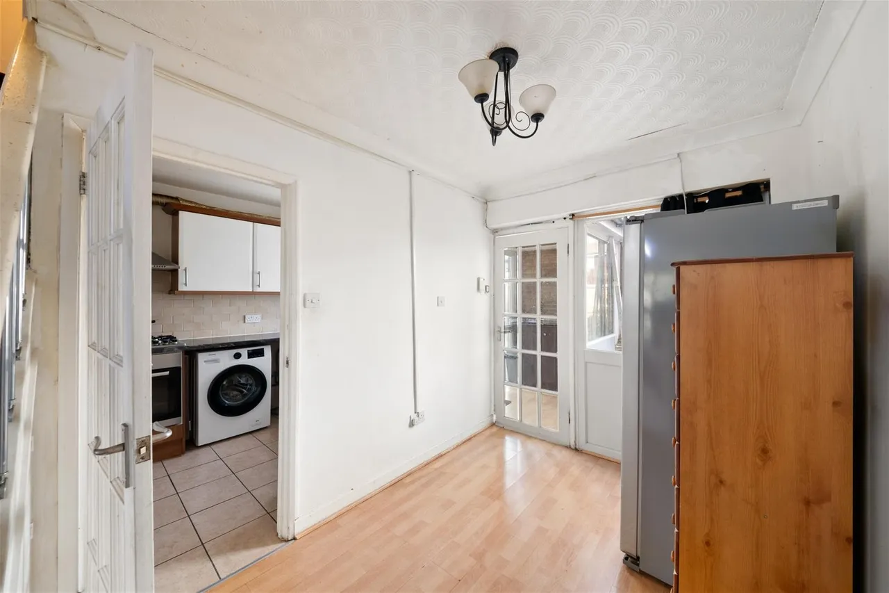 Whytecroft, Hounslow, photo 4