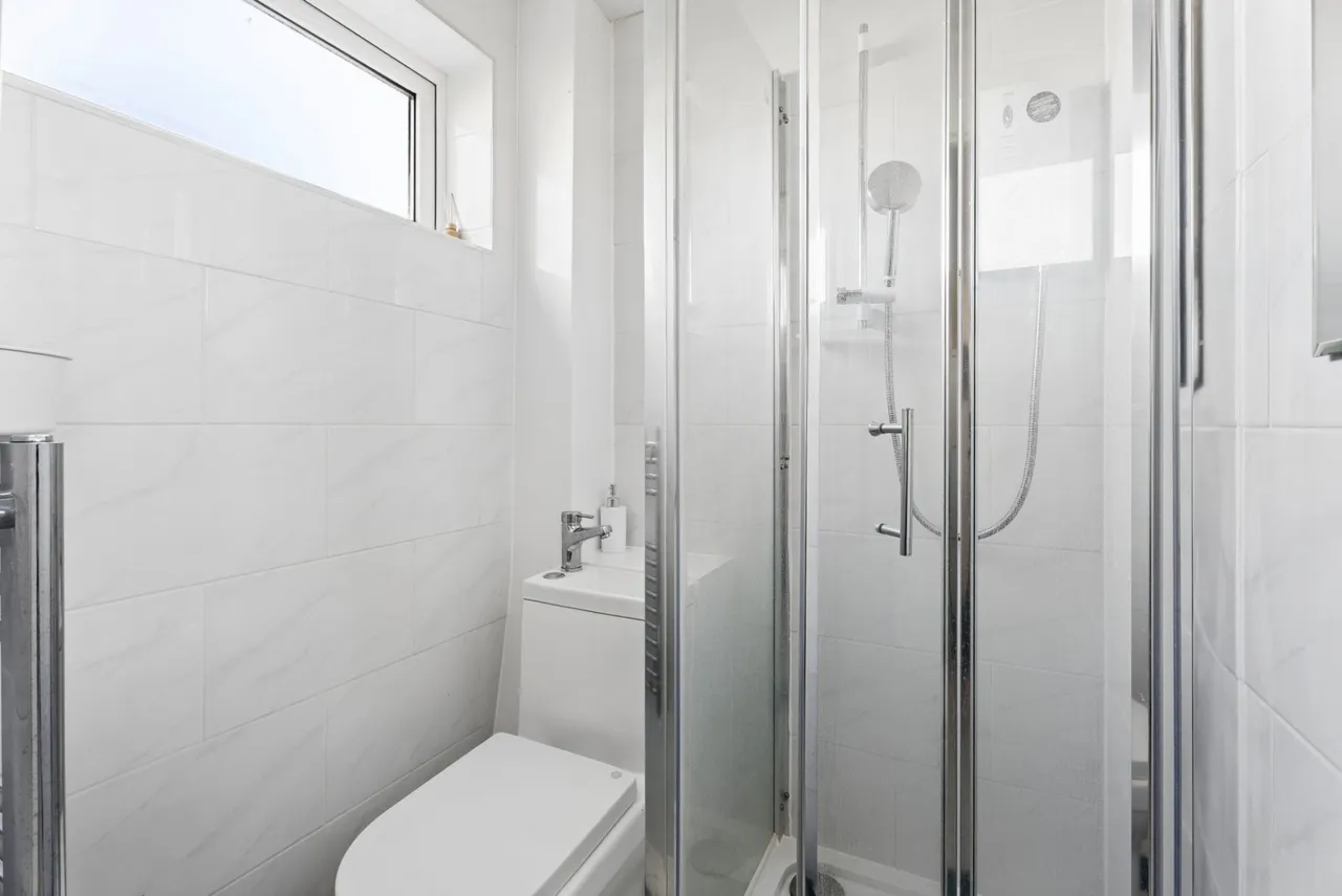 Ash Road, High Wycombe, HP12, photo 6