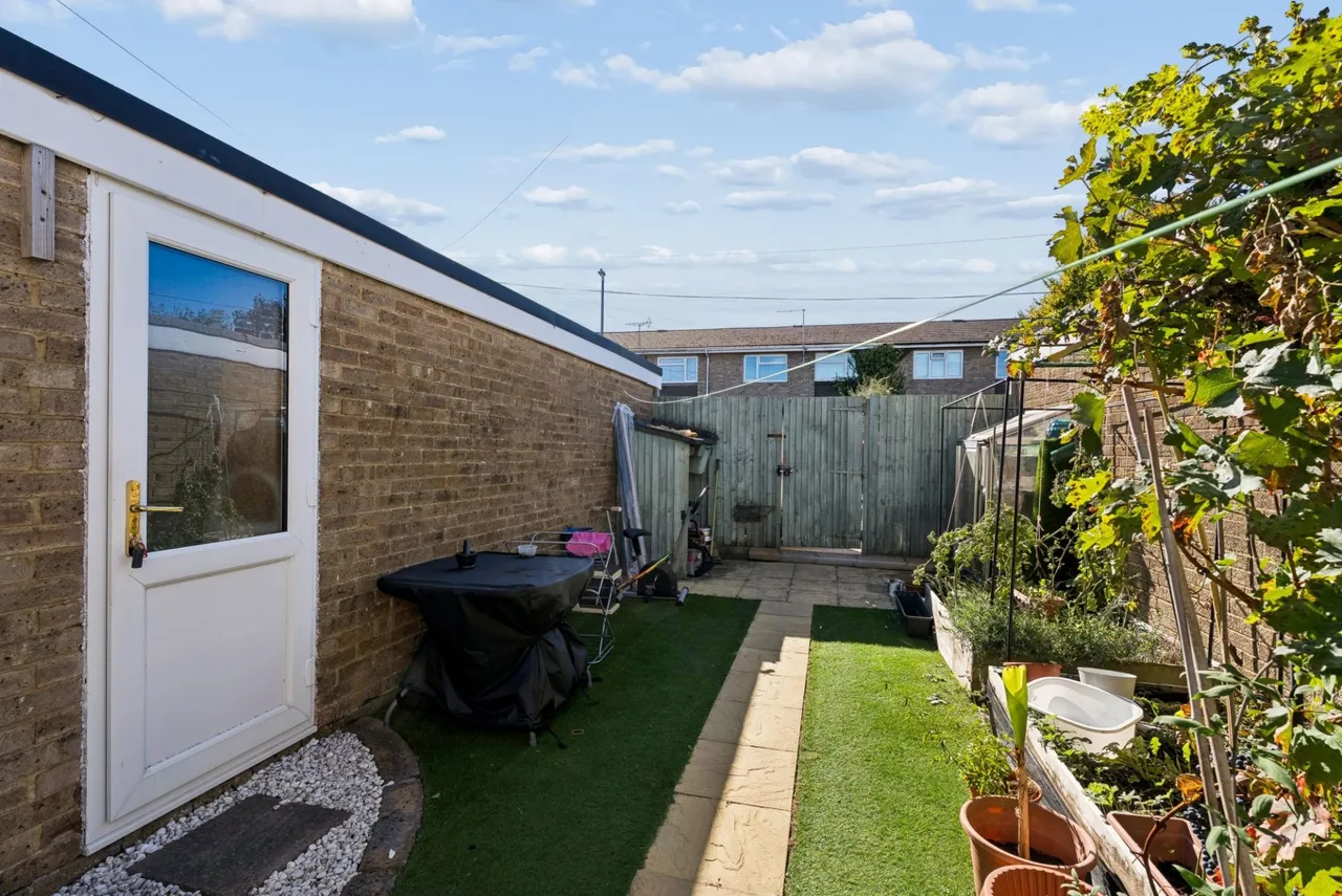 Ash Road, High Wycombe, HP12, photo 10
