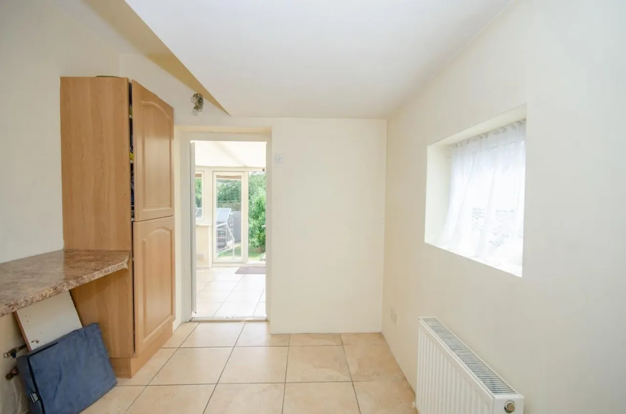 Oakdale Close, Downend, BS16, photo 8