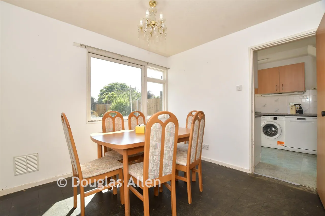 Great Knightleys, Basildon, SS15, photo 5