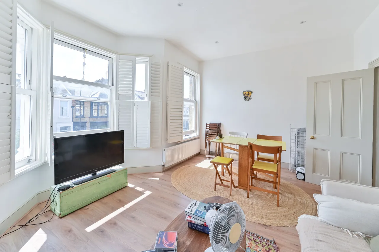 Top Floor Flat, 175 St Asaph Road, London, photo 7