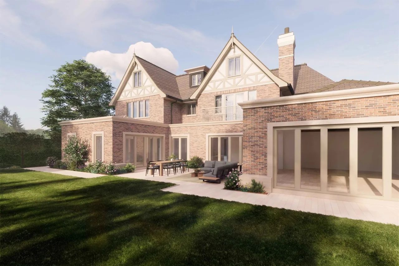 Hale, Altrincham, photo 17