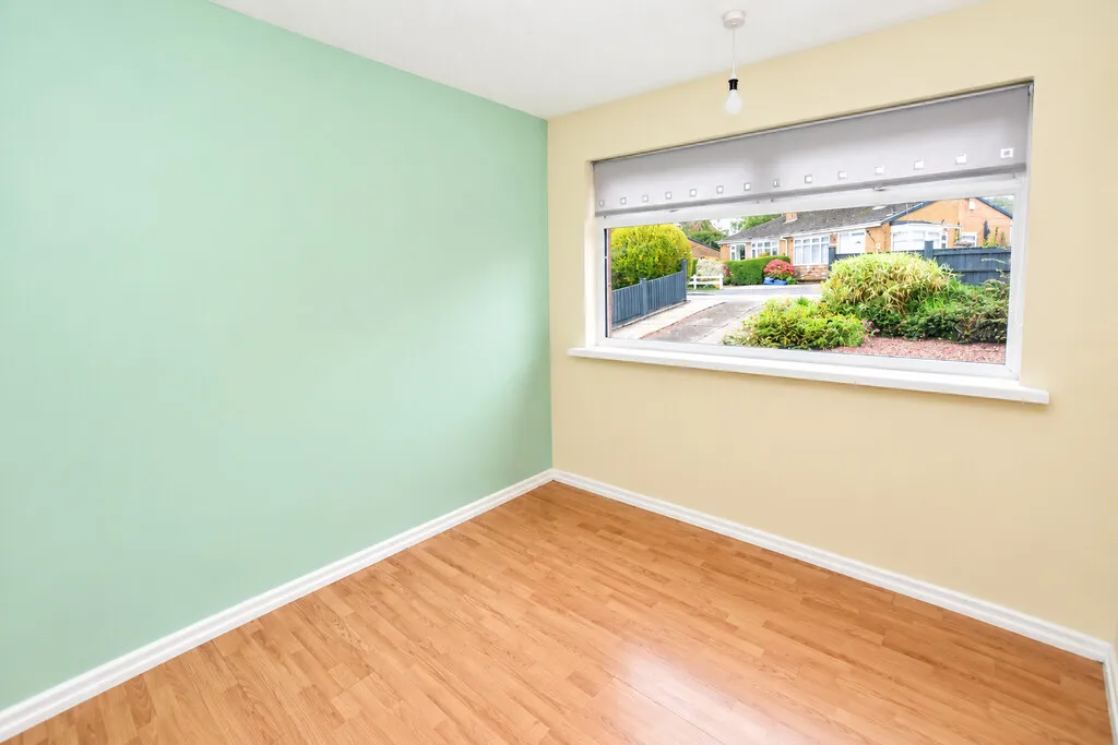 Price Close, Loggerheads, photo 9