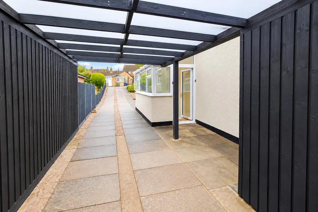 Price Close, Loggerheads, photo 11