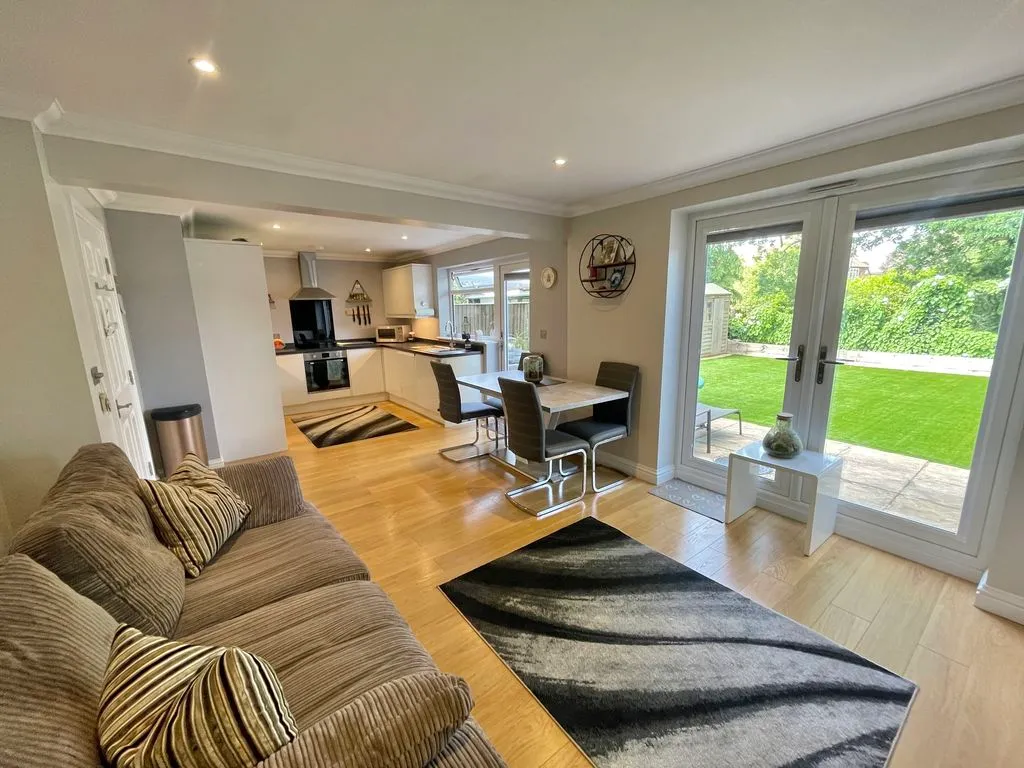 Tockley Road, Burnham SL1 7DQ, photo 2