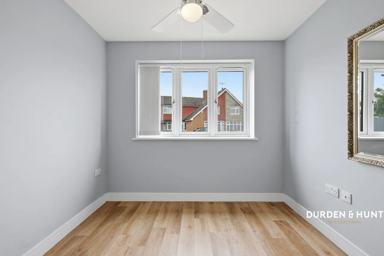 Heycroft Road, Hockley, SS5, photo 8