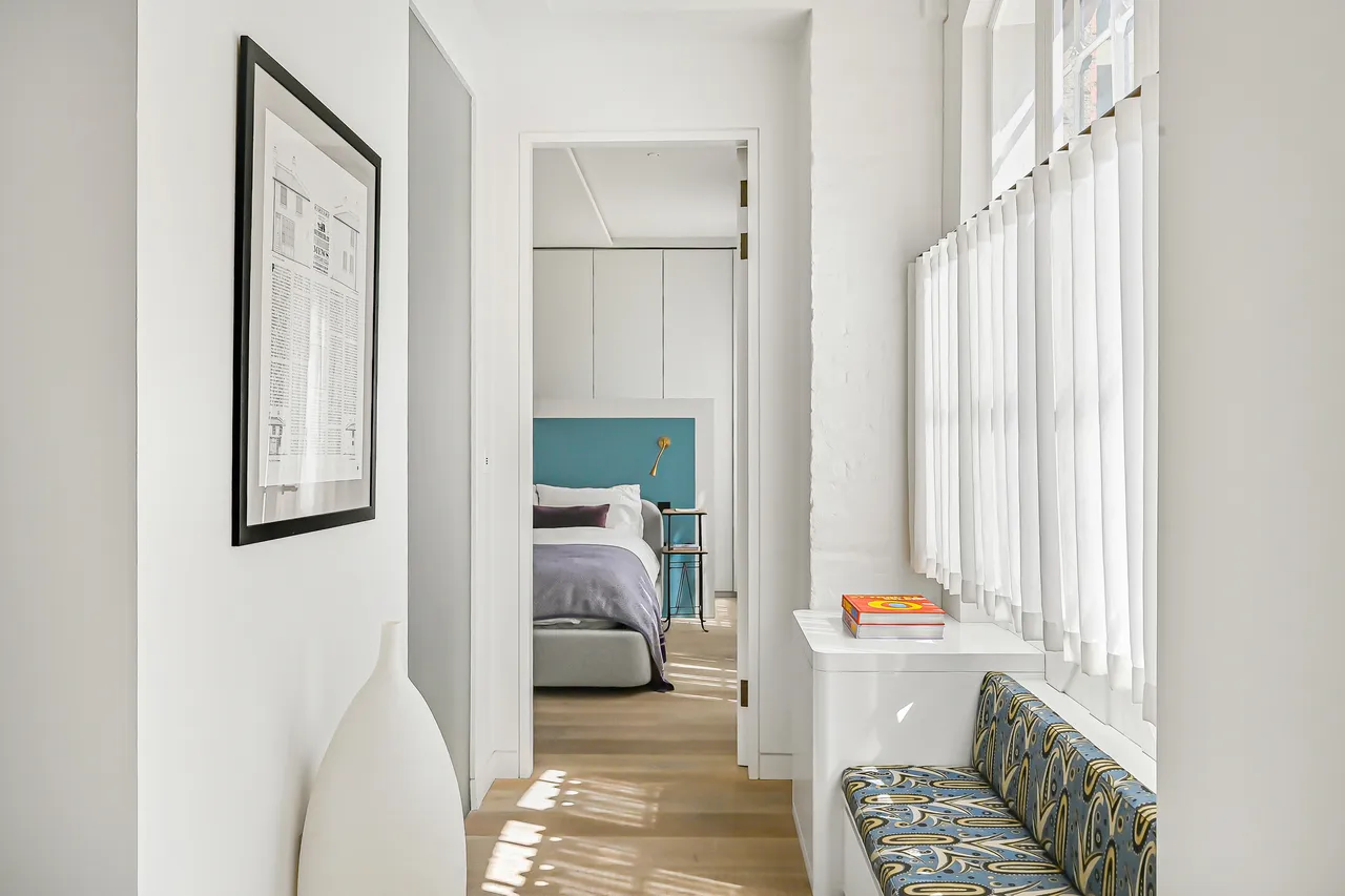 Mayfair, Hollen Street, Soho, London, photo 12