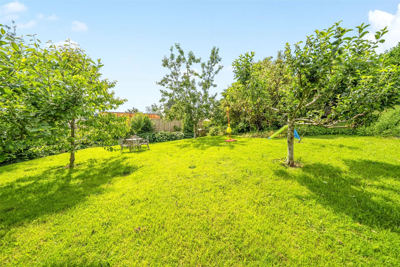 St. Nicholas Street, Bodmin, PL31, photo 4