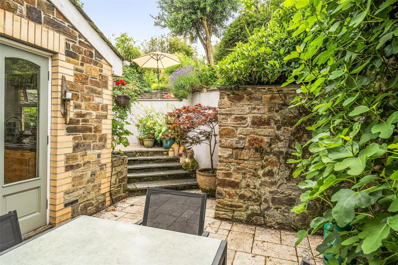 St. Nicholas Street, Bodmin, PL31, photo 24