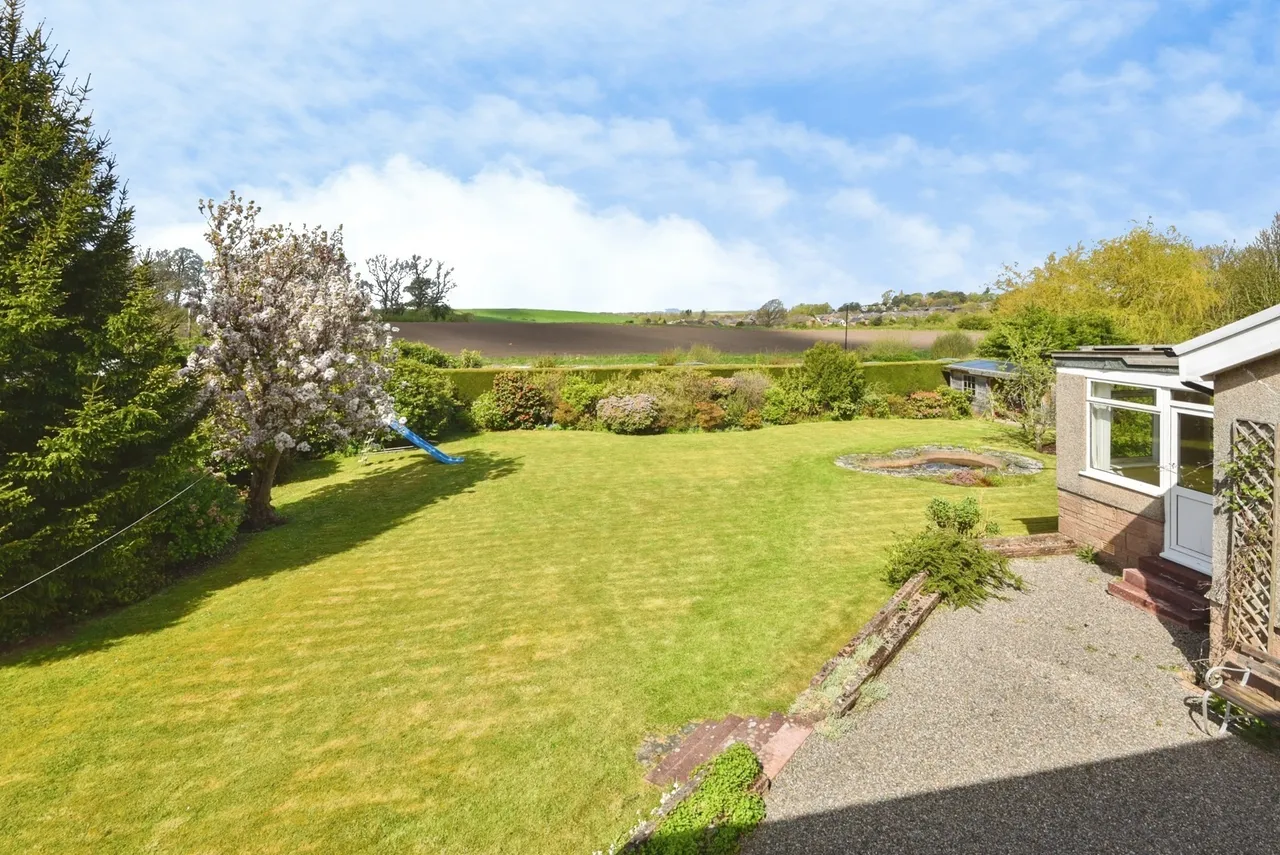 Haverbreaks Road, Lancaster, LA1, photo 2