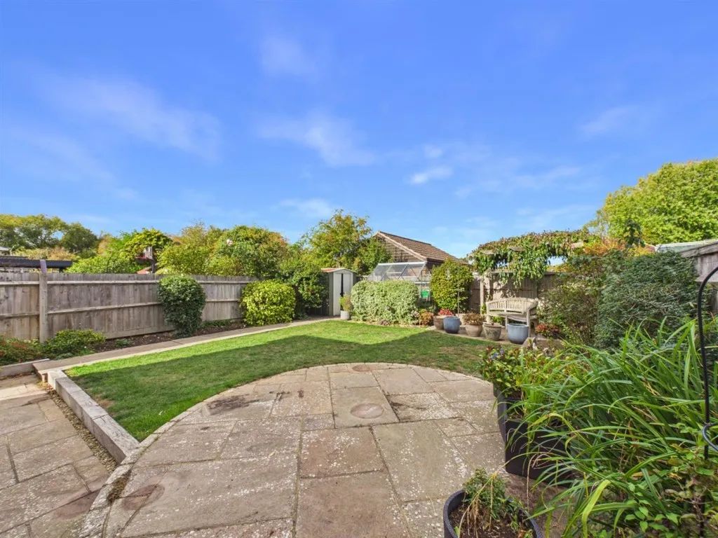 Mellstock Road, Chiltern Park, photo 9