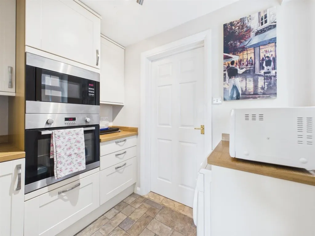 Mellstock Road, Chiltern Park, photo 7