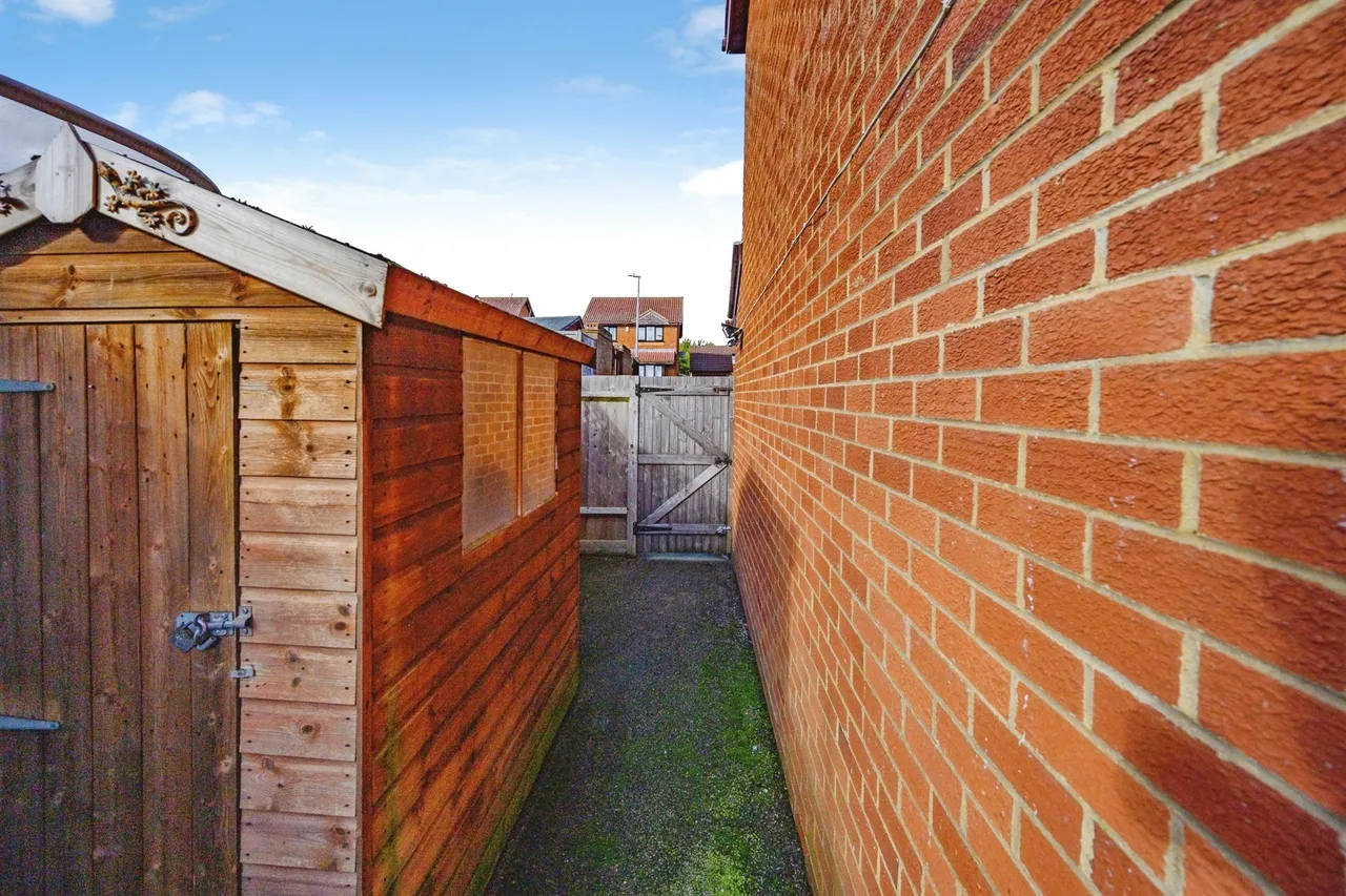 Dexter Close, Luton, LU3, photo 16
