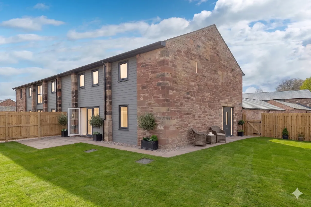 4 bed barn conversion for sale, Thursby, CA5