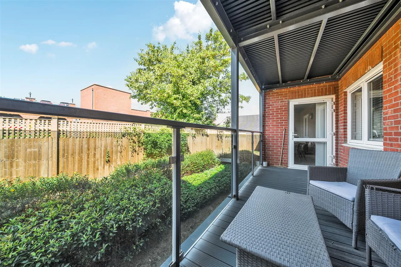 London Road, Basingstoke, RG21, photo 7
