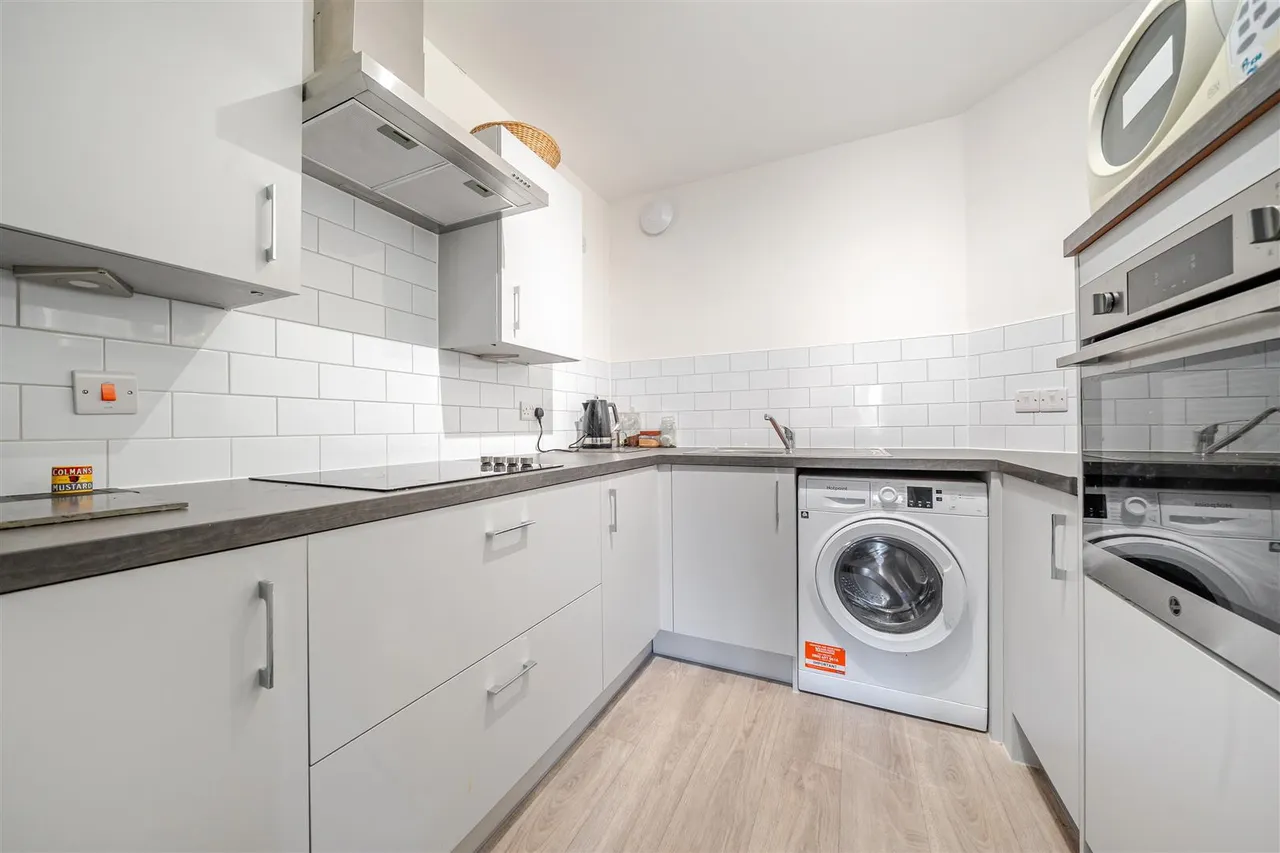 London Road, Basingstoke, RG21, photo 8