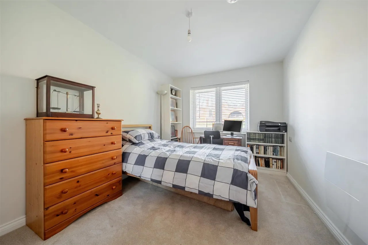 London Road, Basingstoke, RG21, photo 14