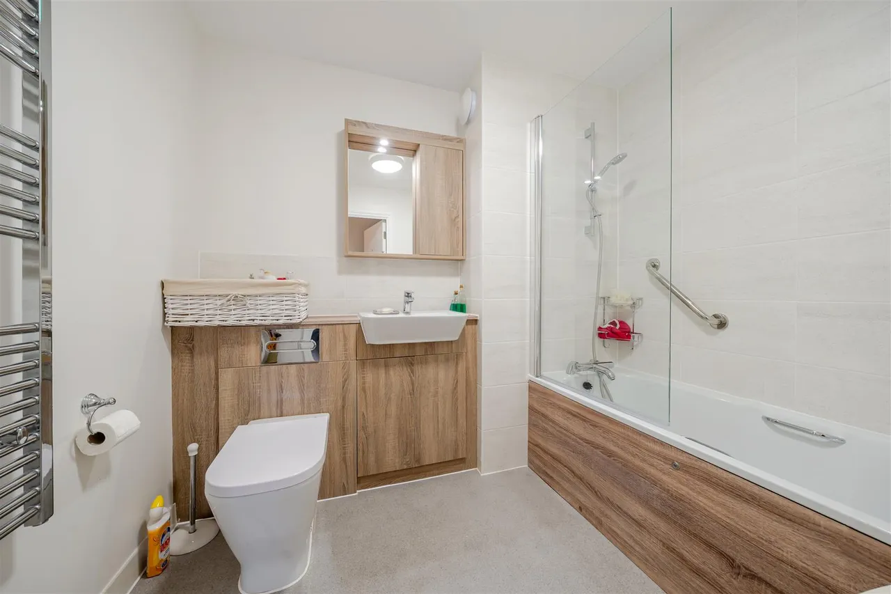 London Road, Basingstoke, RG21, photo 15