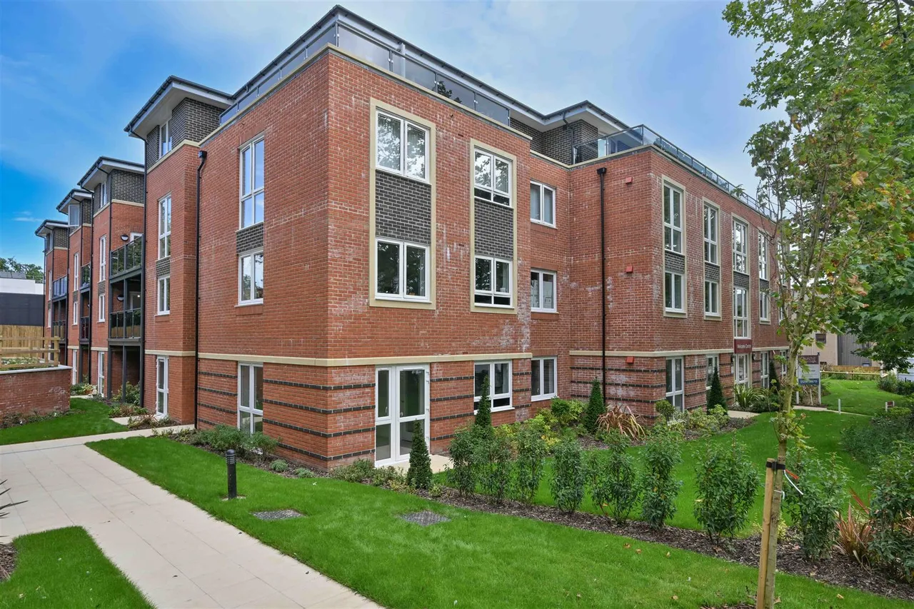 London Road, Basingstoke, RG21, photo 21
