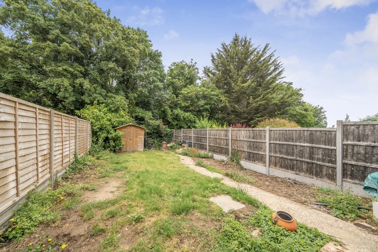 Kemsley Close, DA9, photo 3