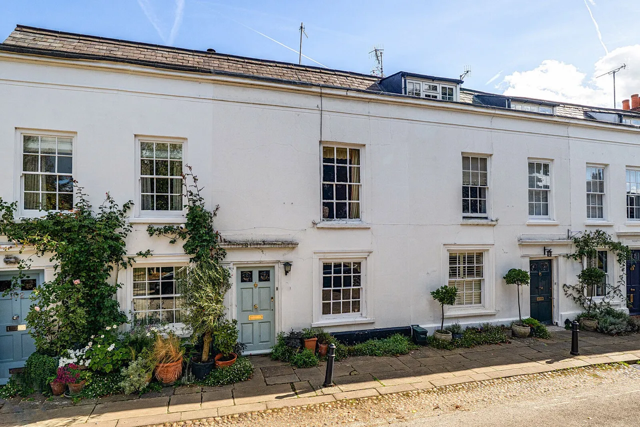 3 bed house for sale, Bell Street, Henley-on-Thames, RG9