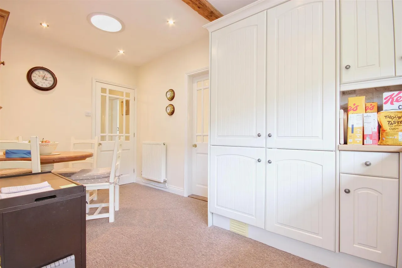 Ashcourt Drive, Hornsea, photo 6