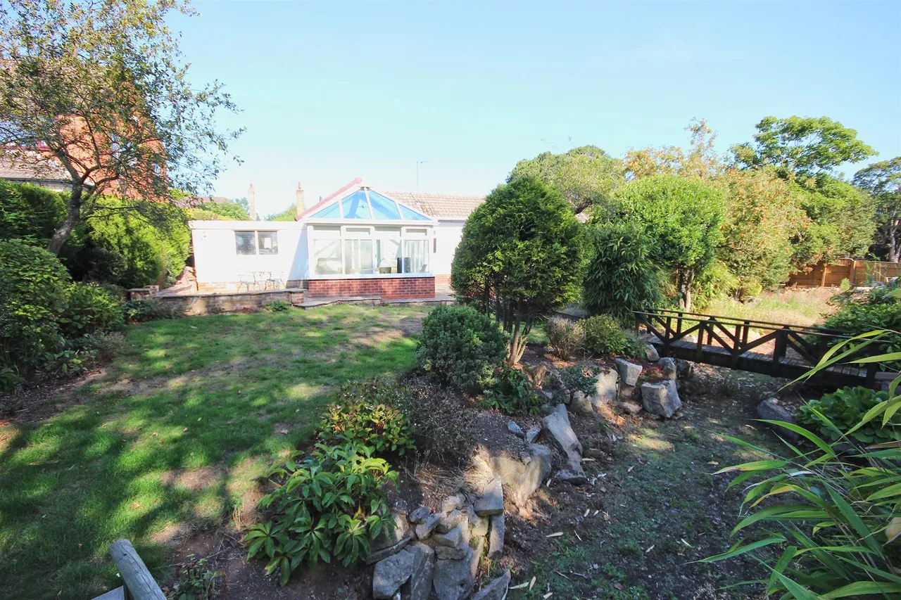 Ashcourt Drive, Hornsea, photo 24