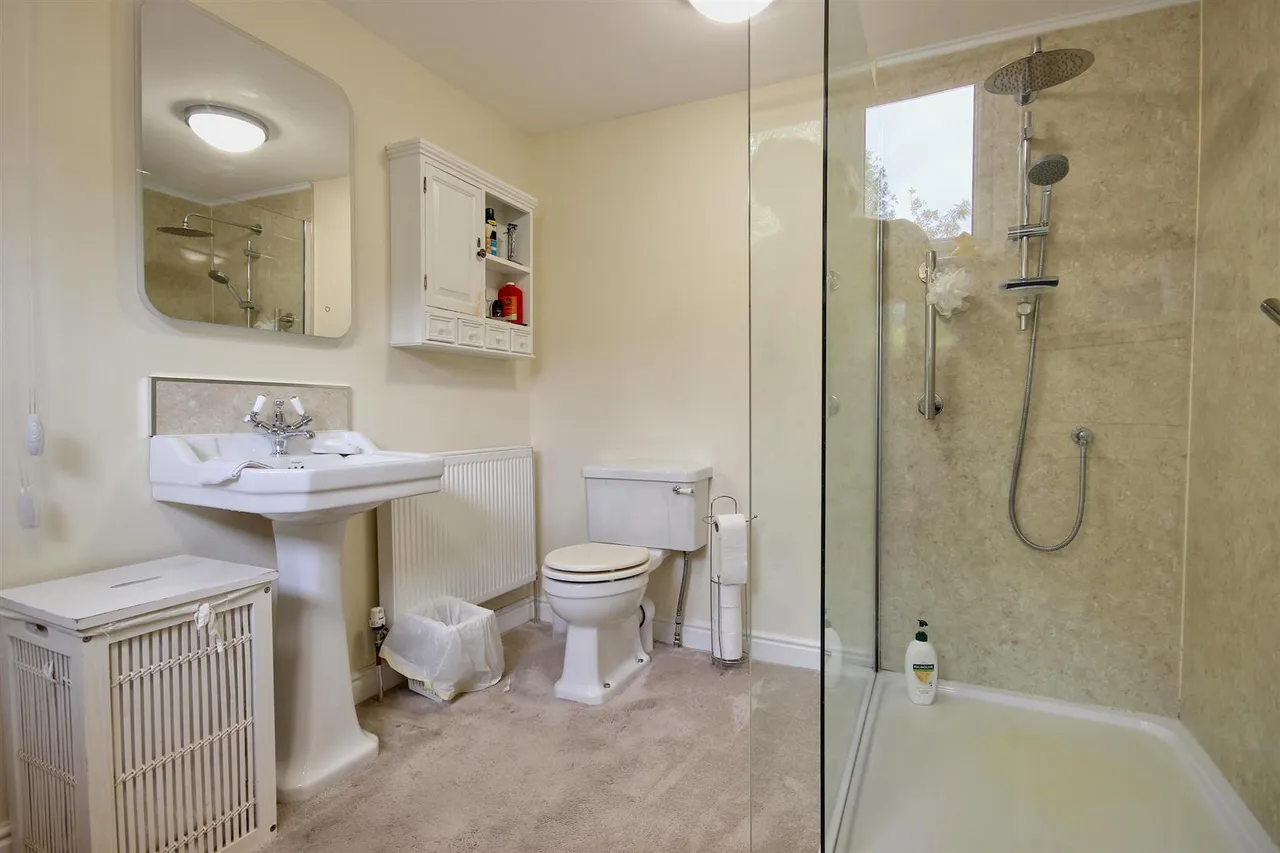 Ashcourt Drive, Hornsea, photo 20