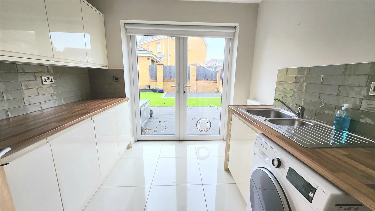 Regiment Way, Liverpool, L12, photo 13