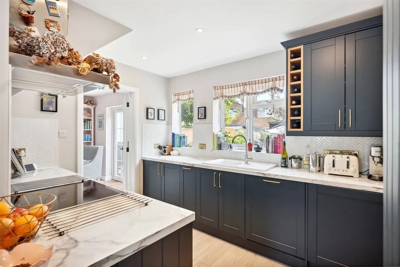 Mays Road, Teddington, TW11 0SQ, photo 5